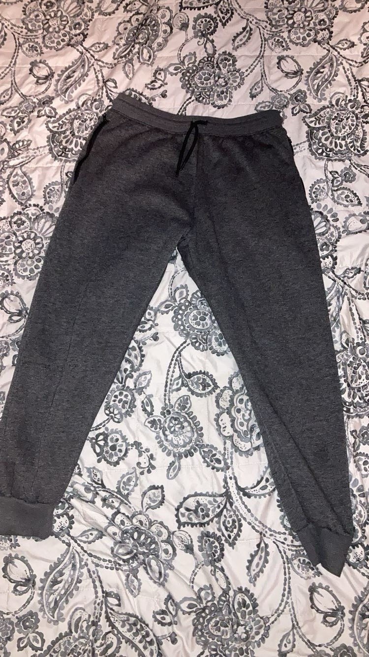 ESSENTIALS SWEATPANTS - image 2