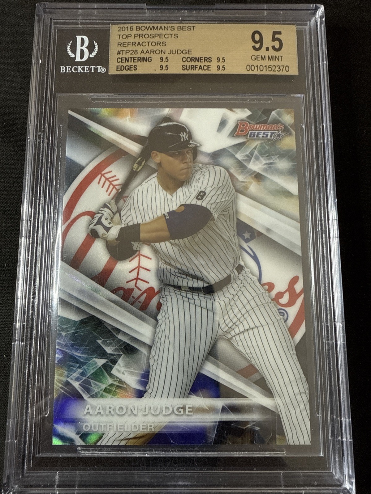 2016 Bowman's Best Aaron Judge Top Prospects Refractor #TP-28 BGS 9.5 (All 9.5s)