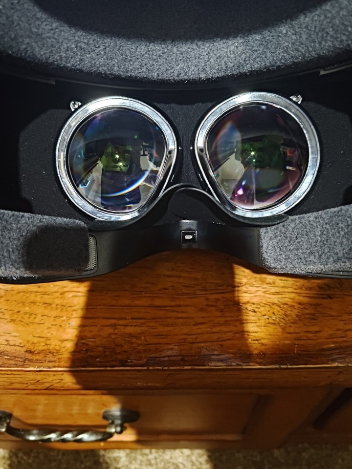 Pimax Crystal VR Headset High Resolution Standalone PCVR pimax-crystal-vr-headset-high-resolution-standalone-pcvr