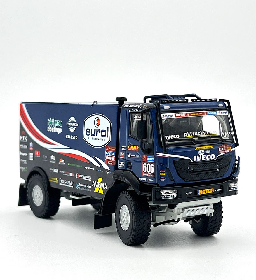 Iveco T-way rally truck 4x2 "Eurol Rally Sport" WSI truck models 1:50 scale — 第 2/4 张图片