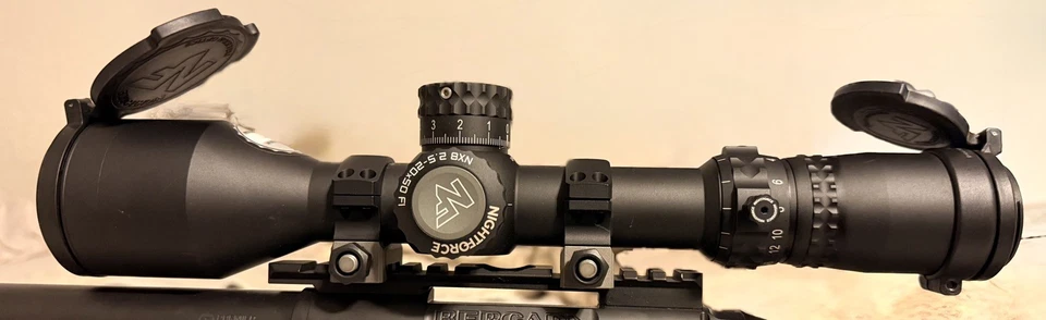 NIGHTFORCE NX8 2.5-20x50mm 8X Zoom Range F1 Illuminated Moar Riflescope - Image 3 of 4