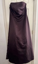David’s Bridal Women’s Purple, Long Sleeveless Gown Zips In The Back