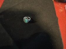 Ladies Sterling Silver Size 6 Turquoise Ring