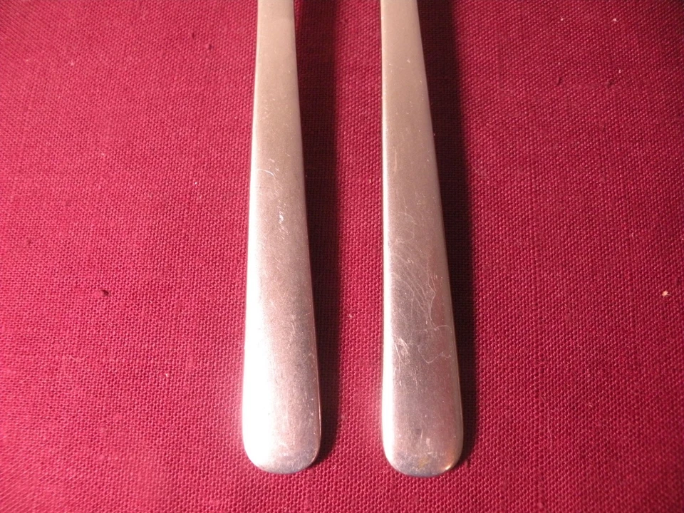 Set Of 2 Oneida HERA Dinner Forks 18/10 Stainless 8" - Image 3 of 4