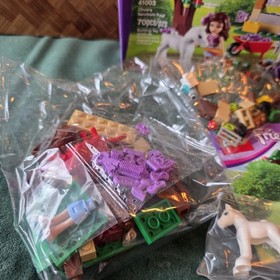 LEGO FRIENDS: Olivia's Newborn Foal Building Set (41003) New Retired 70 Pieces