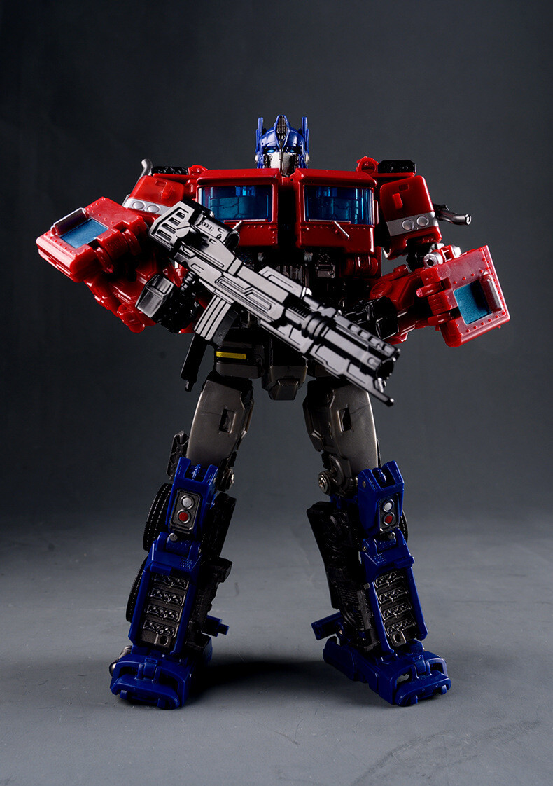 Optimus Prime Dark Commander Transformer 18cm YS-04 Action