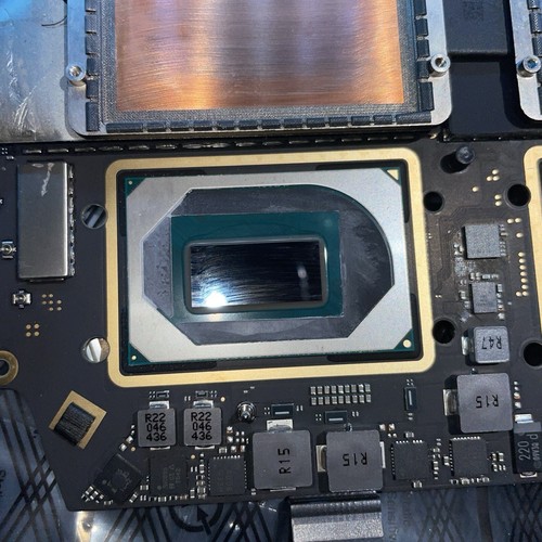 MacBook Pro 16 2019 Logic Board A2141 2.3GHz 8 Core Intel i9 1TB 16GB - Picture 5 of 13