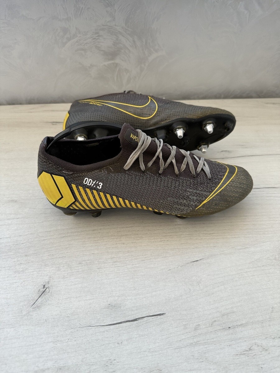 Nike Mercurial / ACC / FG 取り替え　26cm Nike Mercurial Vapor XI ACC FG Soccer Black/ Red Size 7
