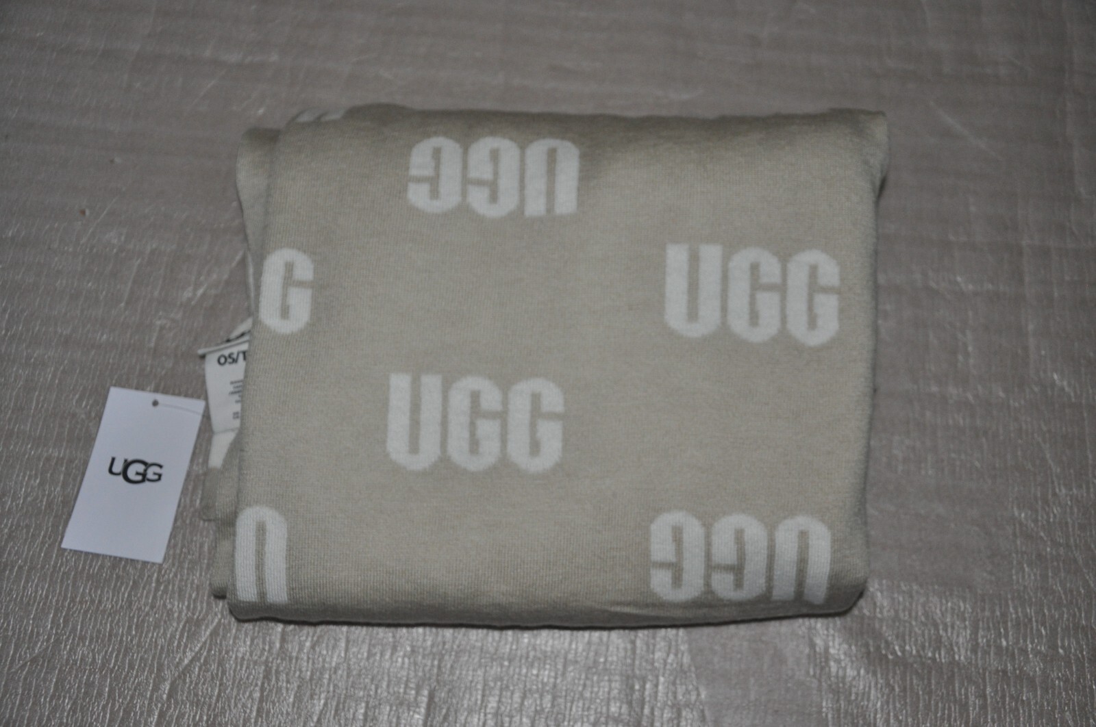 UGG GRAPHIC LOGO RUANA DRAPE PONCHO ONE SIZE SAND MULTI WOOL KNIT BLEND image 5