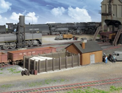 SANDING TOWERS & DRYING HOUSER STEAM ERA HO Scale KIT WALTHERS 933-3182 NEW