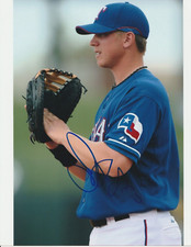 Justin Smoak Autographed 8x10 Texas Rangers G328