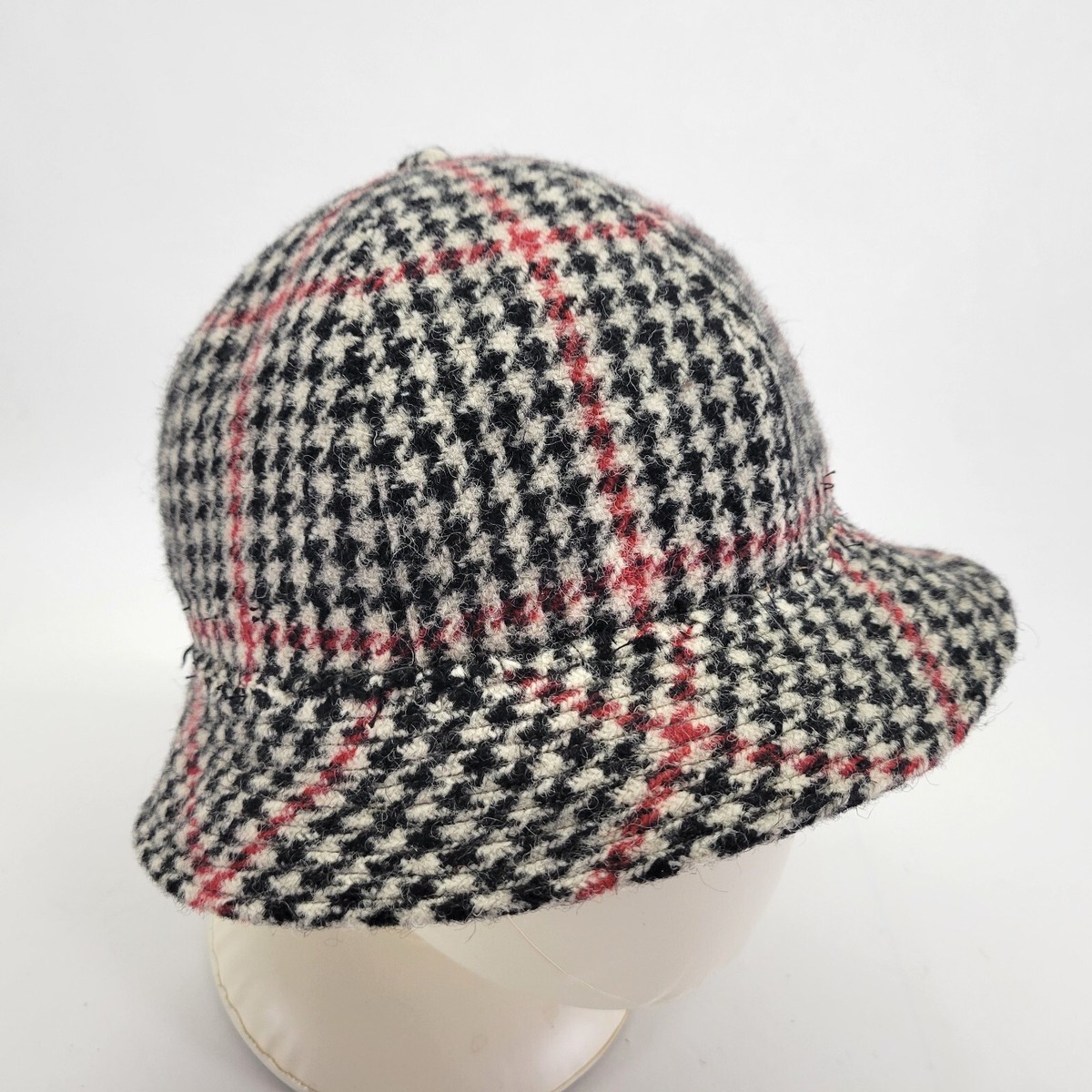Hilhouse & Co Bucket Hat Houndstooth Tweed Wool London White 