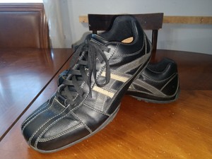 skechers citywalk malton black