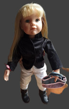 Götz Puppe Hannah Stehepuppe 50cm Blond + 1  Zusatz-Outfits und Zubehör 8 St.!!