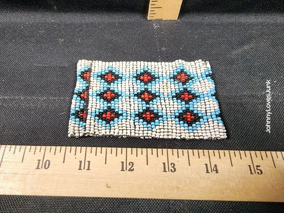 Pulsera antigua de cuentas de semillas nativas americanas usada Foto 2 de 2