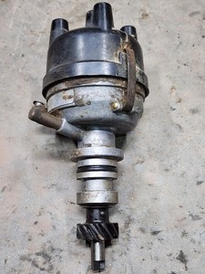 FORD Golden Jubilee NAA Tractor Distributor Assembly 600 601 800 801