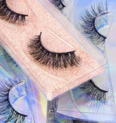 Falsche Wimpern erhältlich in russischer oder klassischer Sprache riesiges Angebot je 5 £!