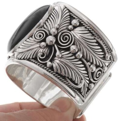 Classic Navajo BIG BOY STERLING SILVER BLACK ONYX BRACELET