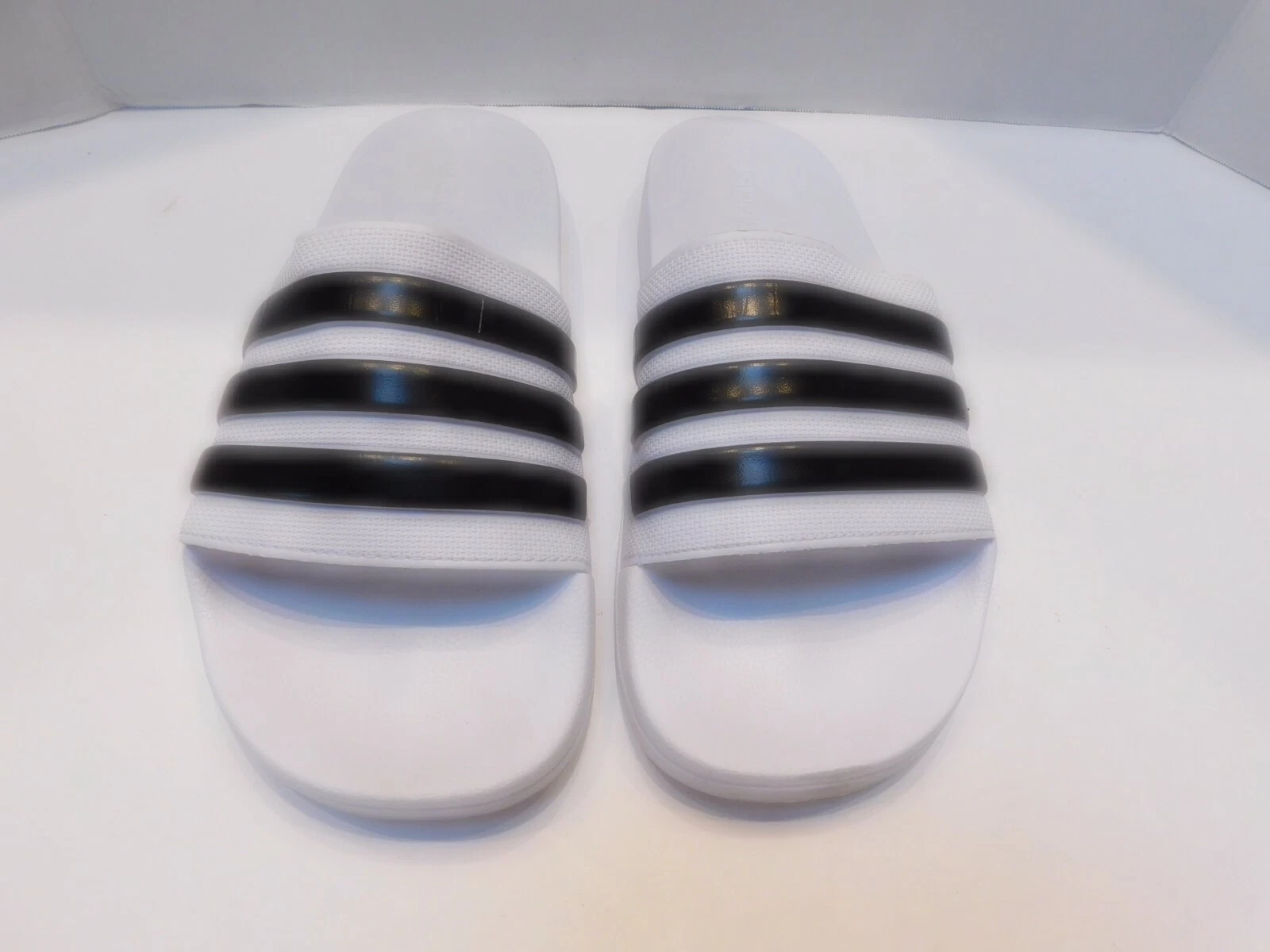 Adidas Adilette Slides uomo bianco con righe nere taglia 9