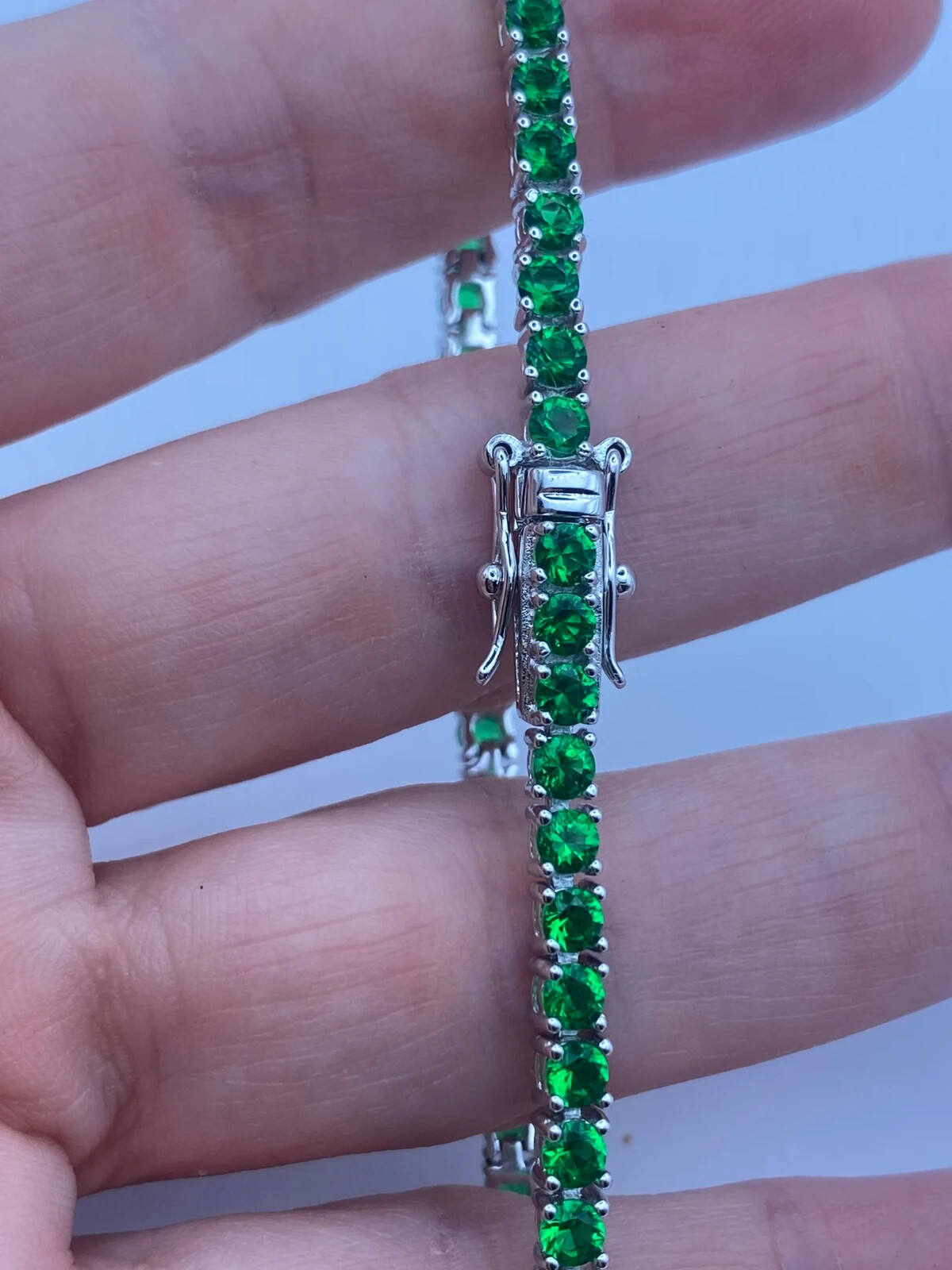 In 14k White Gold 4.5CT Round Lab Created Green Emerald Women's Tennis