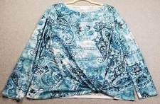Time and Tru Top Women’s Large L Blue White Floral Paisley Long Sleeve Boatneck