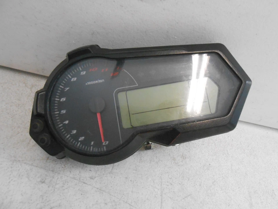19 20 21 2021 BENELLI TNT 135 одометр спидометр SPEEDO OEM приборной панели - Изображение 3 из 4