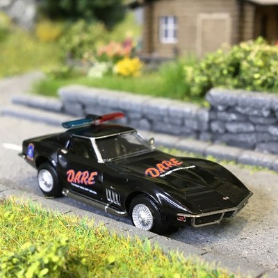Chevrolet Corvette C3, Coupe, D.A.R.E, 1967 - BREKINA 19986 - HO 1/87