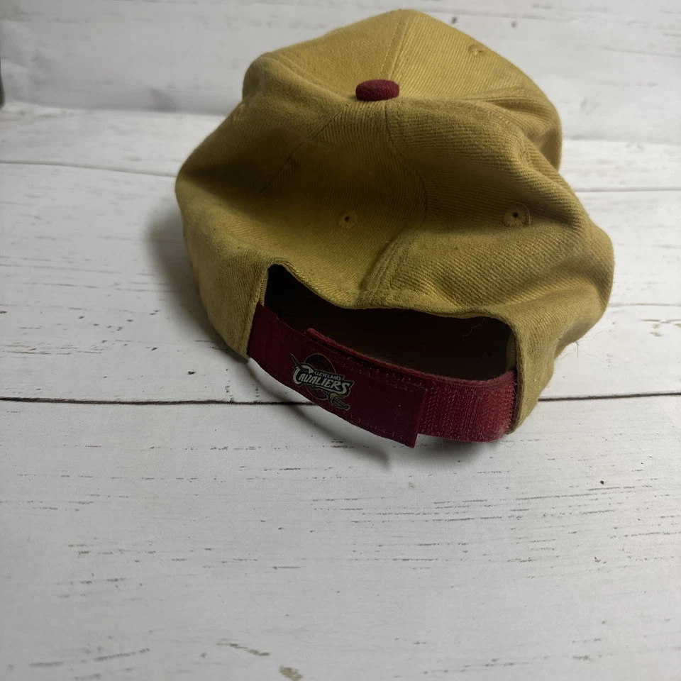 Cleveland Cavaliers Vintage SnapBack V3 Foto 4 de 4