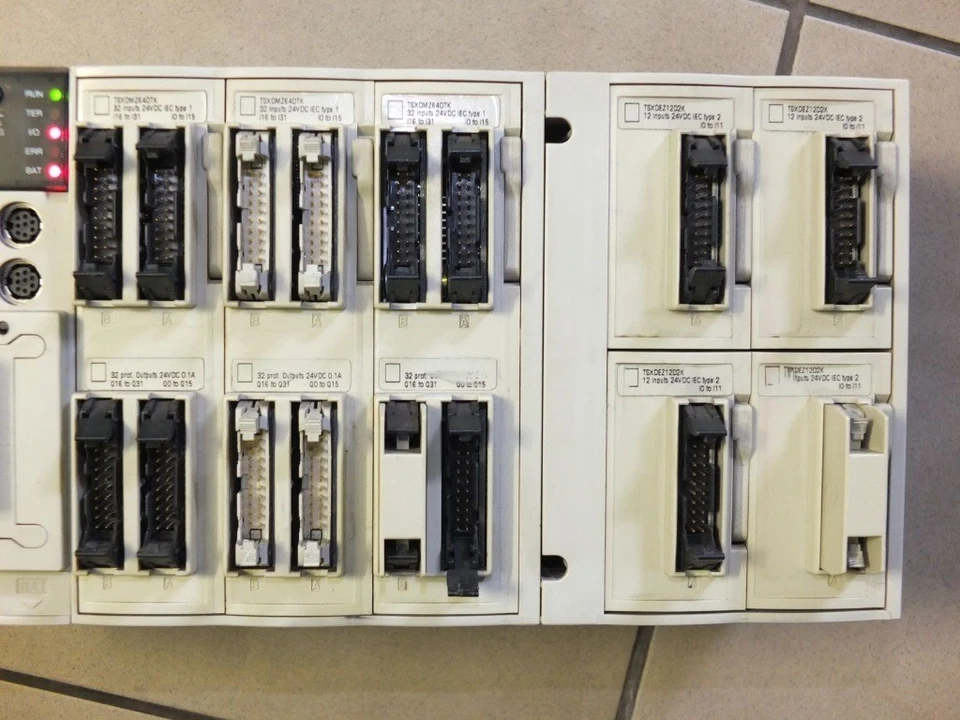 Controlador MODICON TSX Micro TSXRKZ02 SPS - Imagen 3 de 4