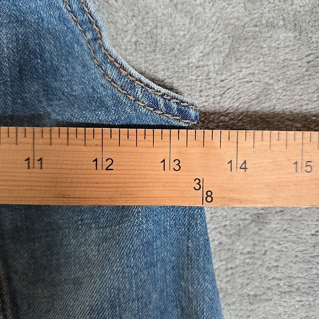 Picture 4 of 6
