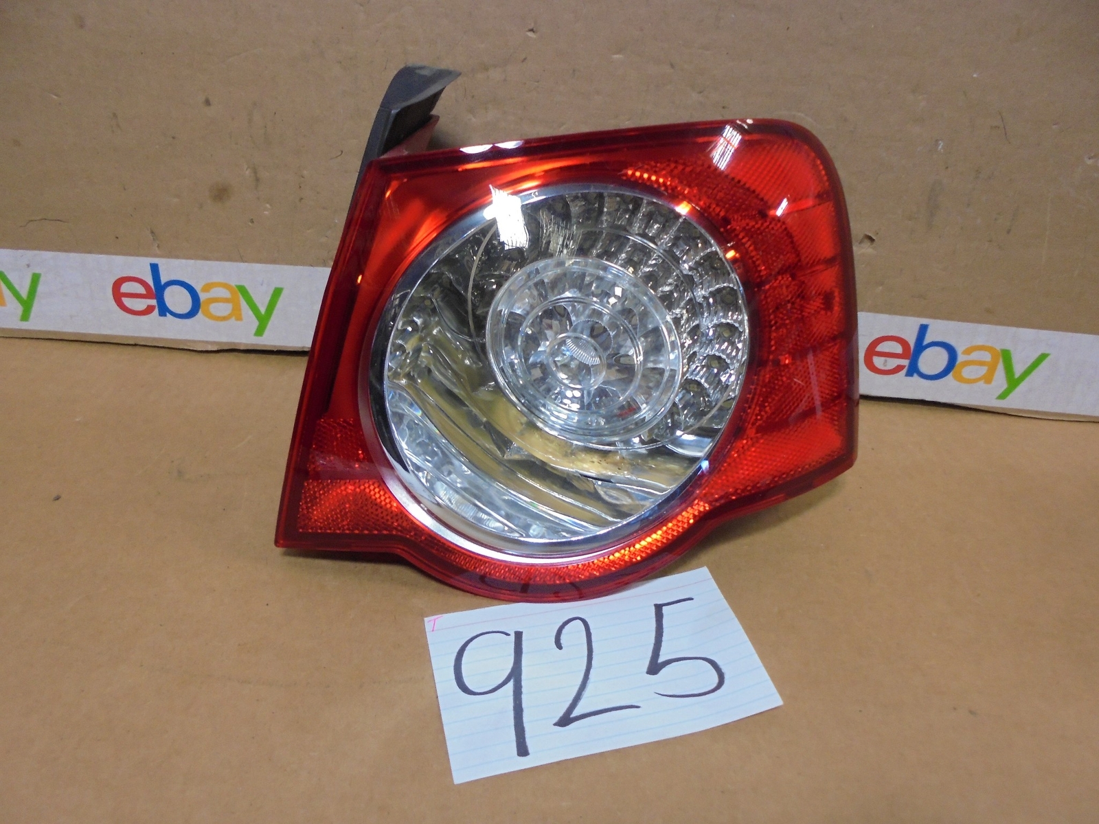 06 07 08 Volkswagen Passat PASSENGER Side Tail Light Used Rear Lamp #925T
