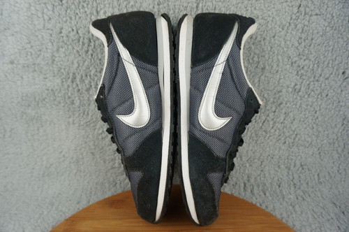 Nike Genicco Size 8 Shoes Rare Colorway Black Metallic Silver 644451-011 - Picture 10 of 11
