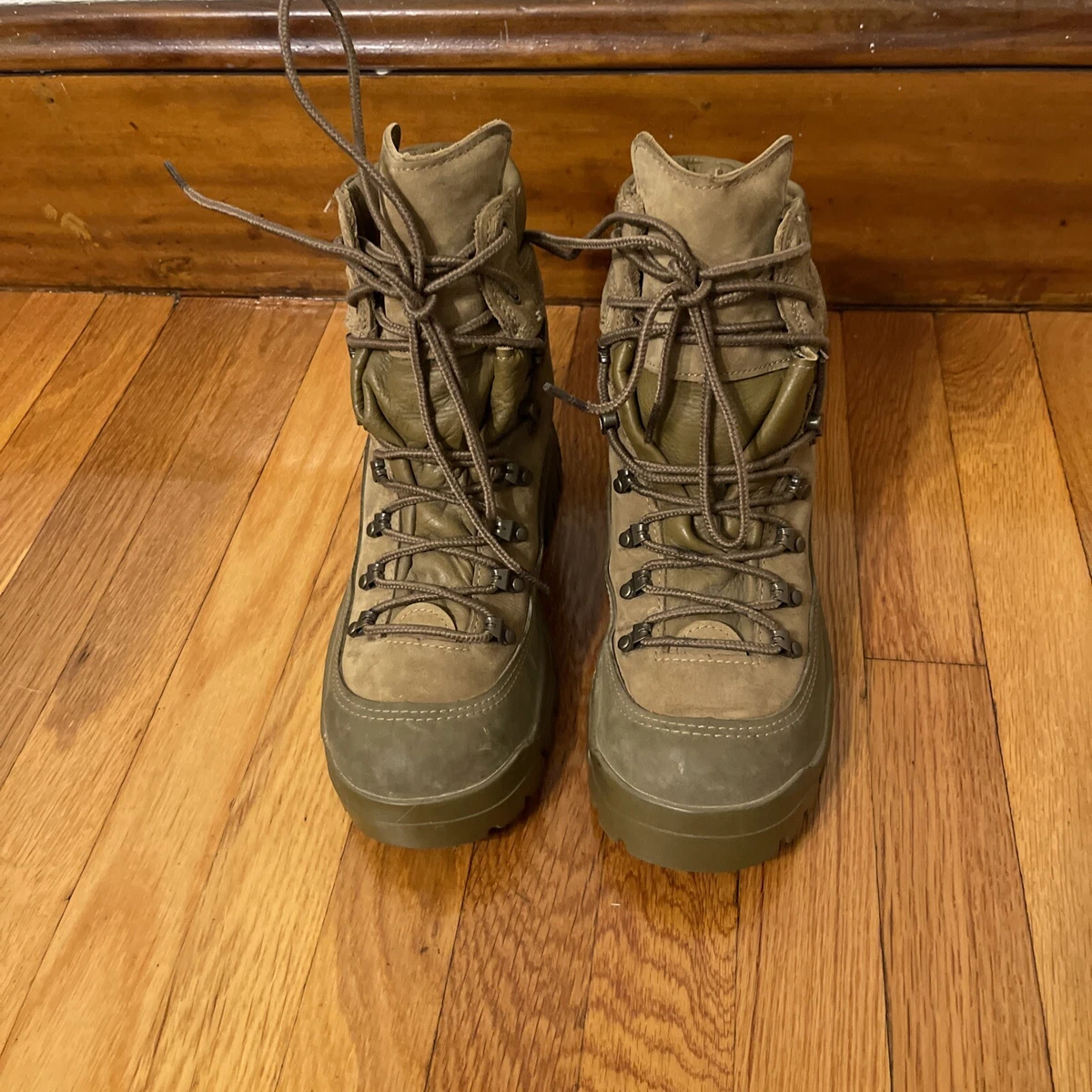 Bates E03412C Mountain Combat Hiker Boots Mens Size 7.5W MOUNTAIN