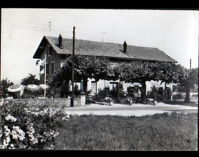 MONIAZ - JUSSY (SWITZERLAND) BAR-DANCING-TOBACCO OFFICE ''J. RICHARD'' in 1960