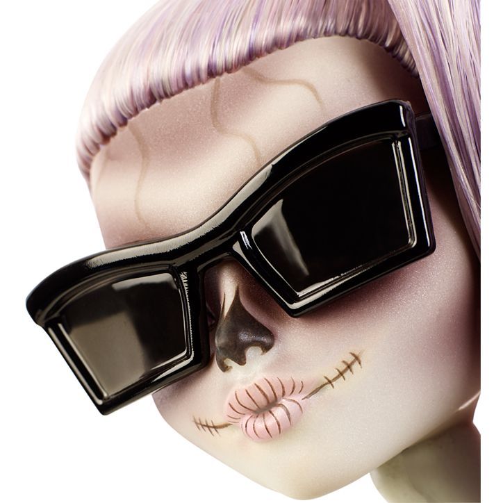 gaga様♡ Monster High ZOMBY GAGA DOLL LIMITED EDITION LADY GAGA BORN