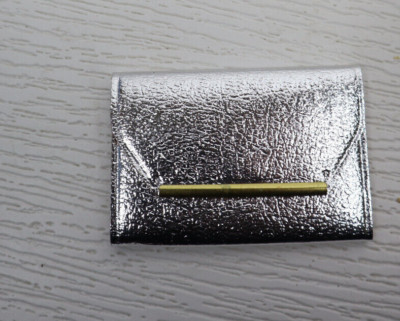 VINTAGE METALLIC SILVER TRIFOLD KEY HOLDER WALLET CASE VALET