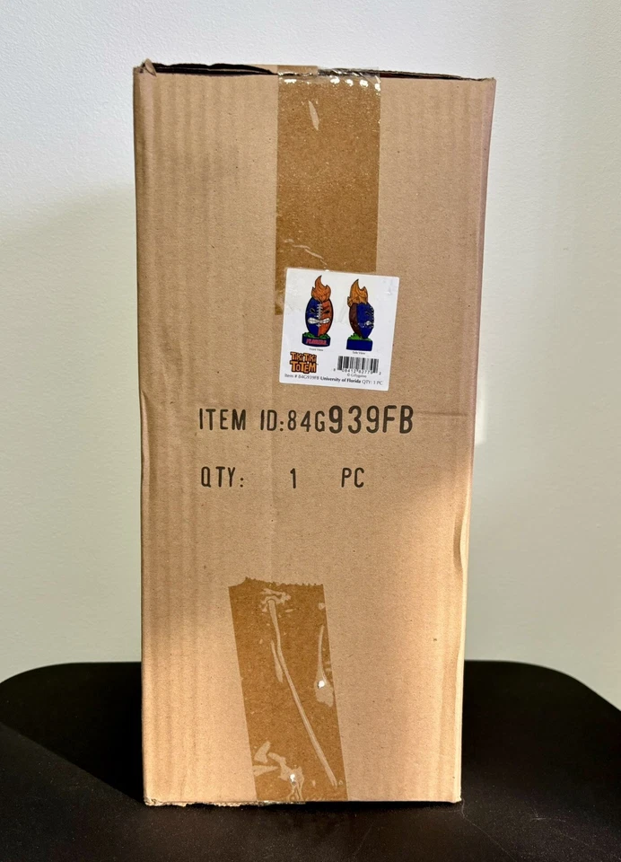 Estátua de jardim LED Evergreen Tiki Totem University Of Florida indoor outdoor - Imagem 3 de 4