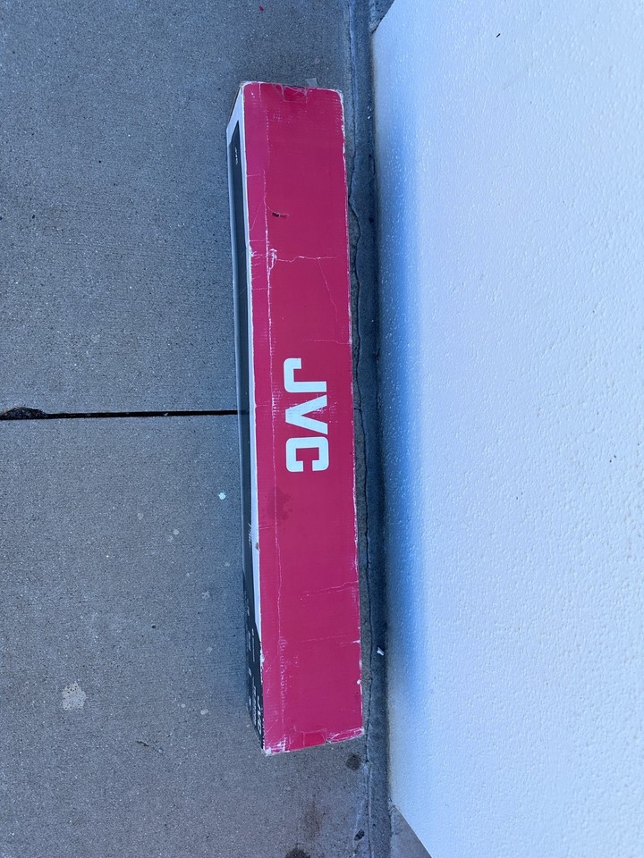 New JVC TH-S320B Sound Bar in Box w/ Remote Control 2.5