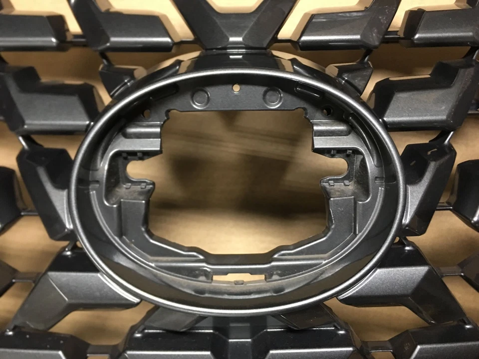 Lexus GX460 GX 2020 2021 2022 parrilla del radiador delantero OEM USADO P/N 53101-60G30 Foto 4 de 4