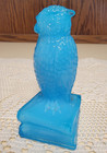 Vintage HTF Degenhart OWL on BOOKS in a Opaque BABY BLUE — photo 2