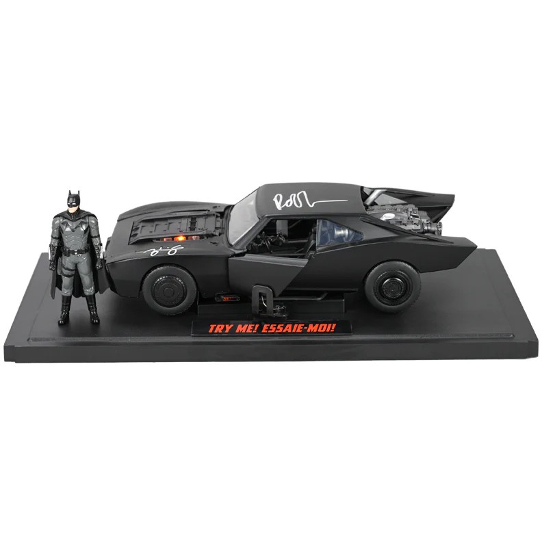 Robert Pattinson Zoe Kravitz Autographed 2022 The Batman 1:18 Die-Cast Batmobile