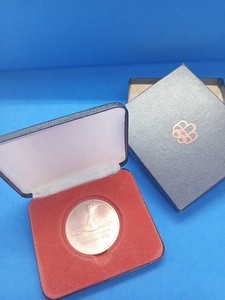 MÉDAILLE SUISSE ST. MAURICE COSTUMES VALAISANS Des 13 165421054834