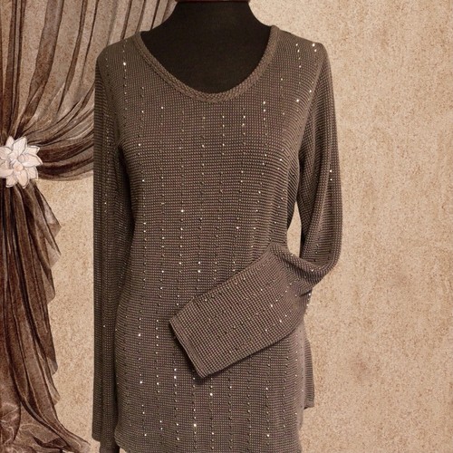 VOCAL Women(M)Stretch Knit TOP Long Sleeve W/Rhinestones Front Back& Sleeves NWT
