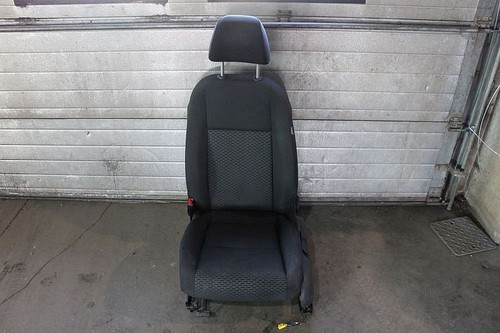 Sitz links vorn Fahrersitz VW GOLF VI (5K1) 1.6