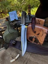 UBR CUSTOM HANDMADE D2 TOOL STEEL MUELA MAGNUM BOWIE KNIFE WITH STAG HORN HANDLE