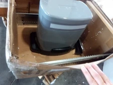 Blütezeit 1400lb Sliding Gate Opener Solar Power/WiFi/Battery Backup (Used)