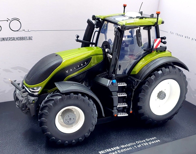 Universal Hobbies 1/32 Scale UH6492 - Valtra S 416 2023 - Metallic Green