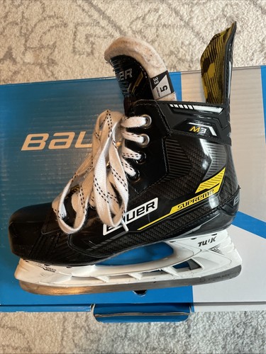 BAUER SUPREME M3 ICE HOCKEY SKATES - INTERMEDIATE SIZE 5EE - Bild 5 von 7