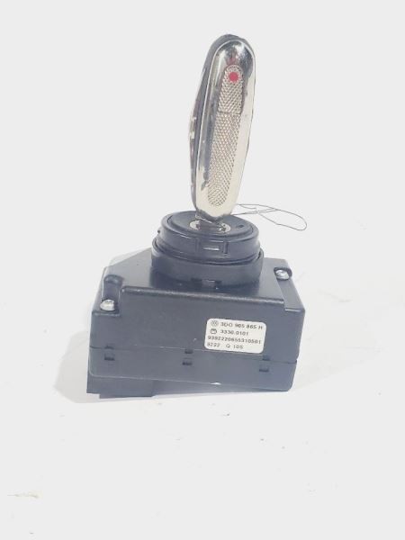 Conventional Ignition No Worn Key PN 3D0905865H OEM 2010 Bentley Continental GT