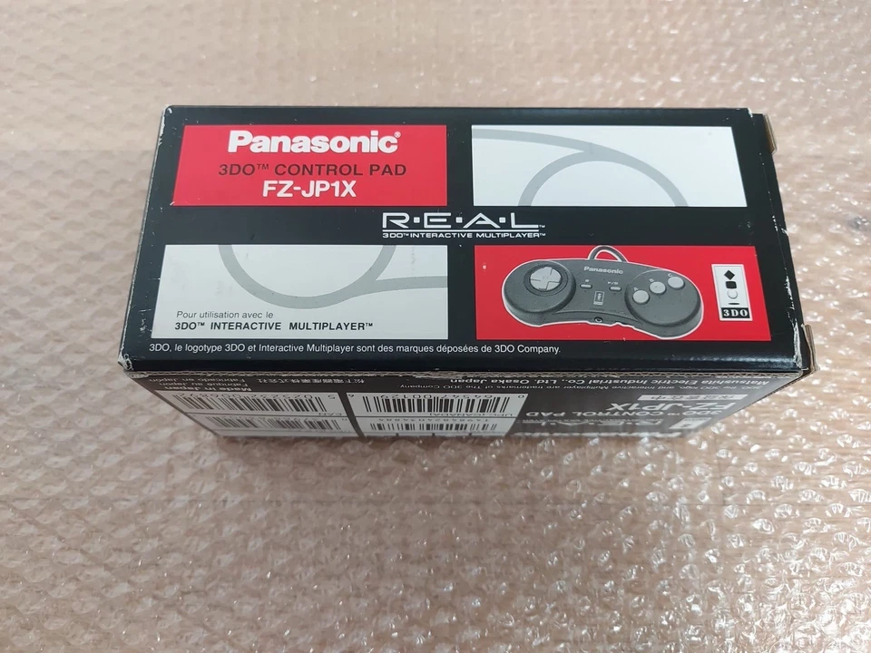Panasonic 3DO Control Pad Controller FZ-JP1X Boxed - Japan Import - UK Stock - Image 4 of 4